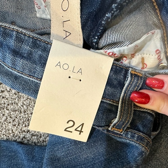 ALICE + OLIVIA AO LA Size 24 Blue Textured Jeans NWT R $295 - Picture 3 of 11